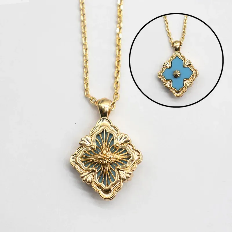 Collana con trifoglio in smalto blu spazzolato italiano, retro, catena per clavicola con fritillaria bianca, ciondolo a forma di fiore colorato da donna, stella polare_voghion.com