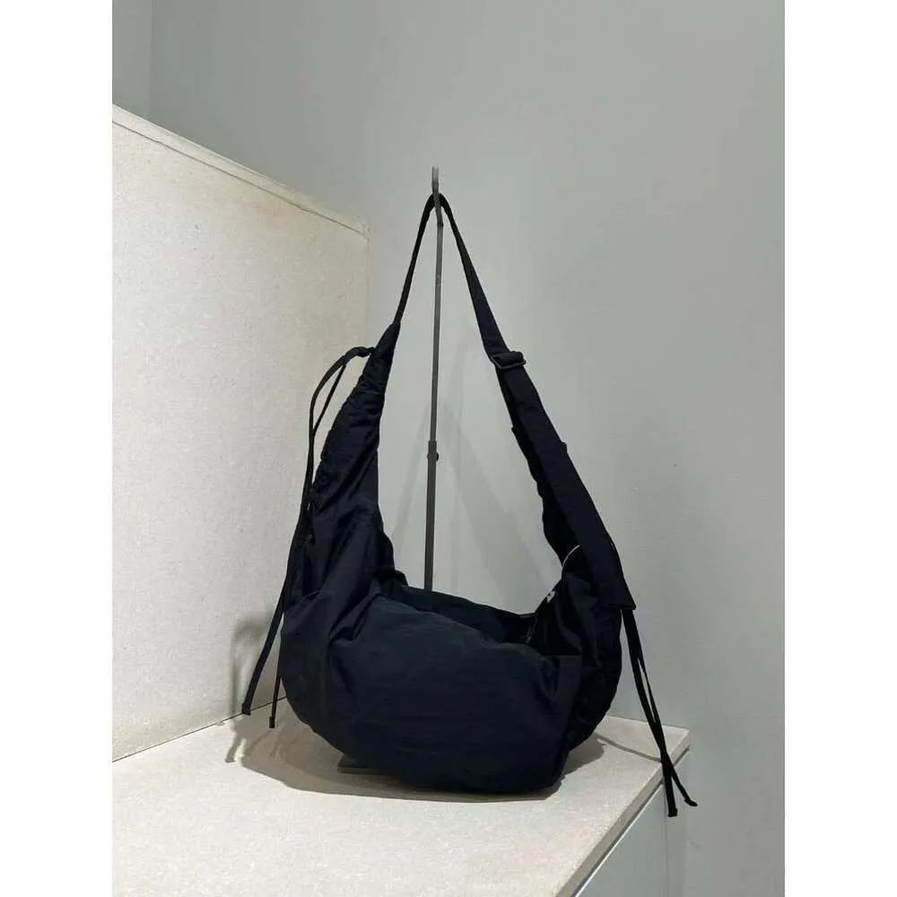 Schoudertas voor dames van nylon met grote capaciteit voor dagelijks_voghion.com