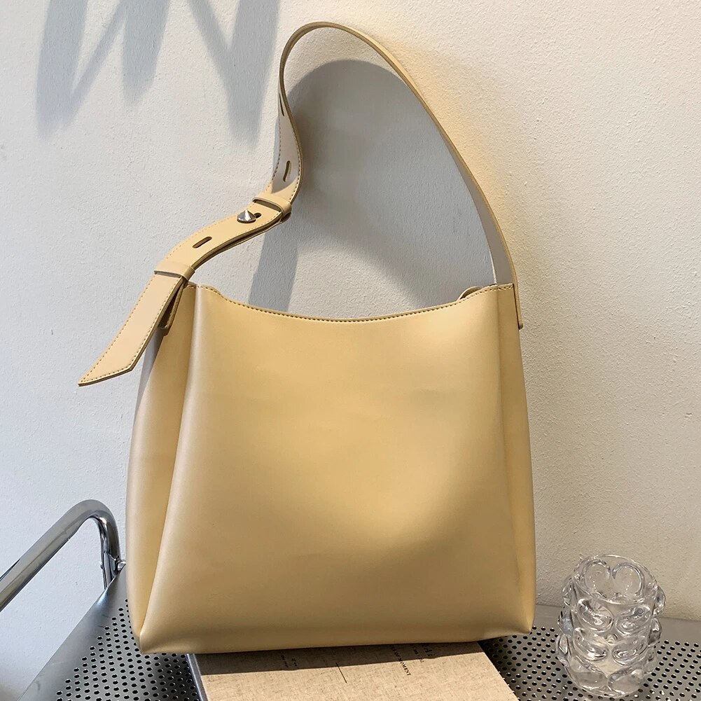 Modna skórzana torba shopper dla kobiet 2023 Tend Female Prosta duża torba na ramię o dużej pojemności Torebki i portfele_voghion.com