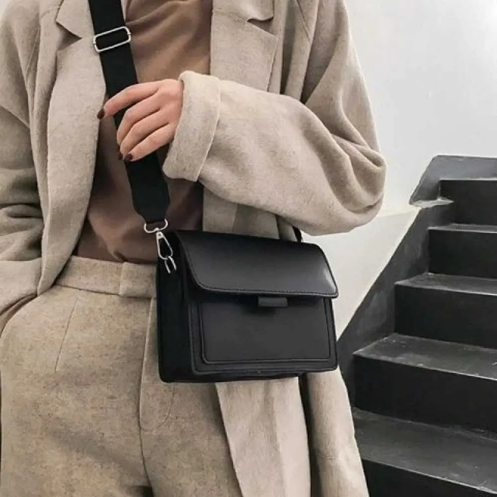Ins Versatile Tracolla Larga Piccola Borsa a Tracolla Quadrata Retro in Pelle PU da Donna Autunno Inverno 2024 NuovoC241106_voghion.com