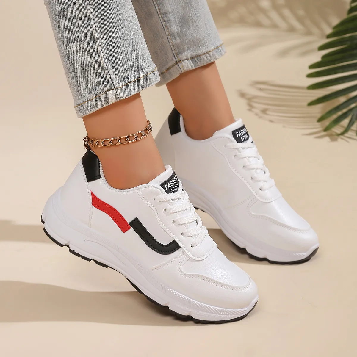 Sport per donne, scarpe casual da corsa in pelle da studentesse, autunno 2024, scarpe da viaggio bianche_voghion.com