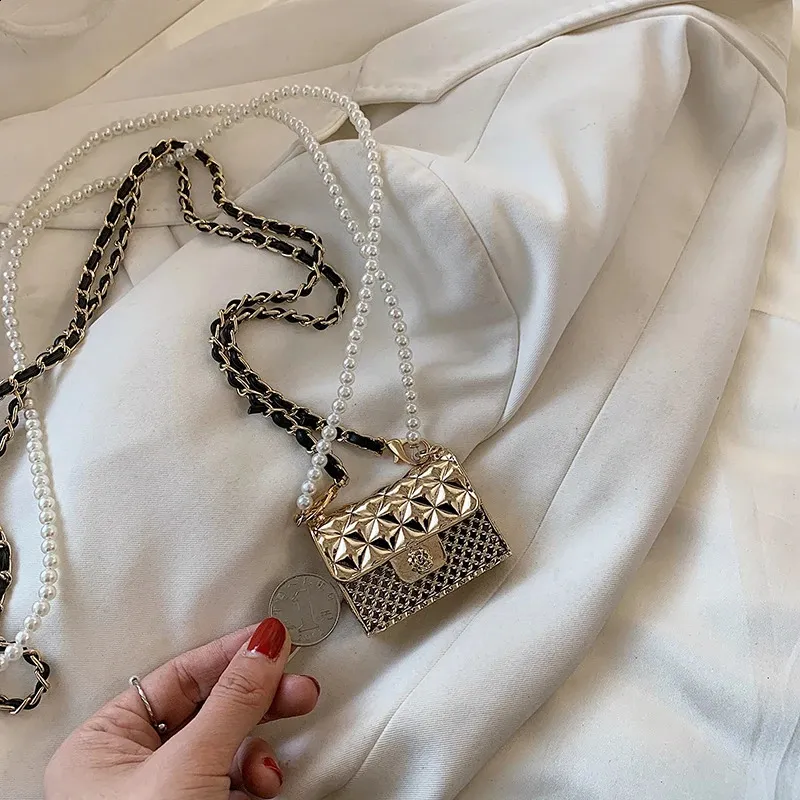 Super Mini Metal Crossbody Bags For Women Fashion Trendy Beading Female Chain Shoulder Handbags 240725_voghion.com