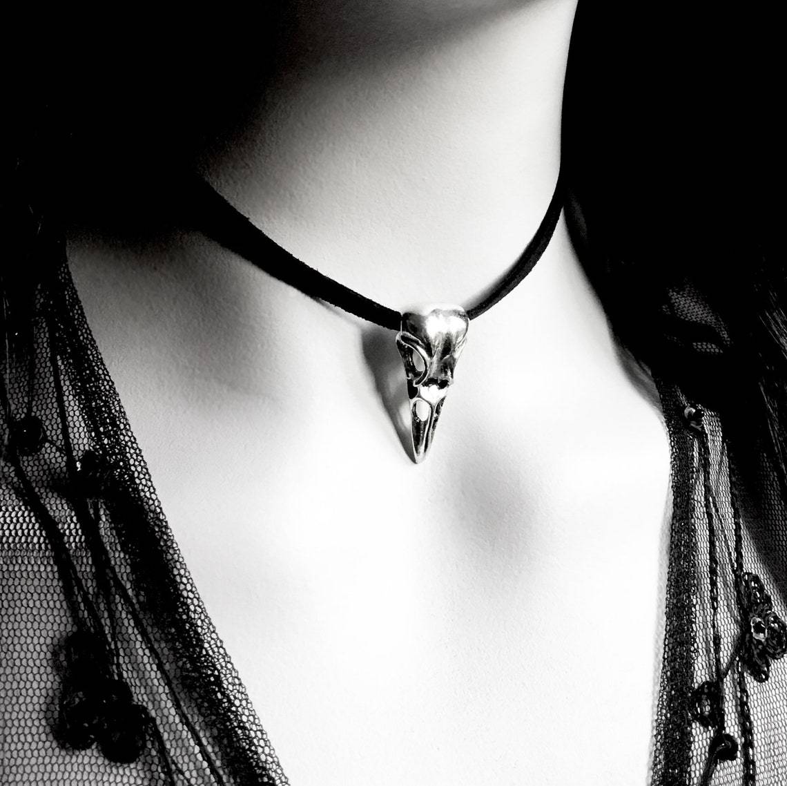 Unisex Gothic bird skull black leather rope necklace_voghion.com