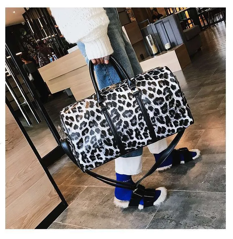 Europe American Fashion Leopard Print Handbag Large Capacity Gym Bags Travel Shopping Tote Bag Street Dressing_voghion.com