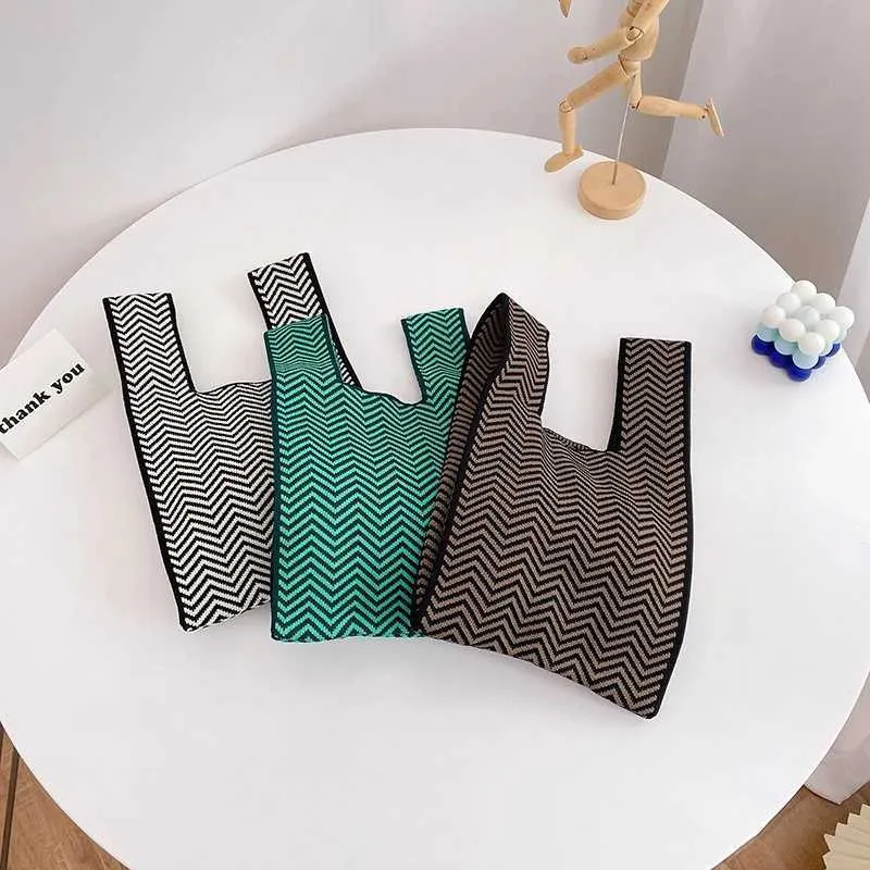 Niche Design Knitted Autumn/Winter Mini Knot with Geely Pattern Reusable Grocery Bag Lightweight Handbag Y241106_voghion.com