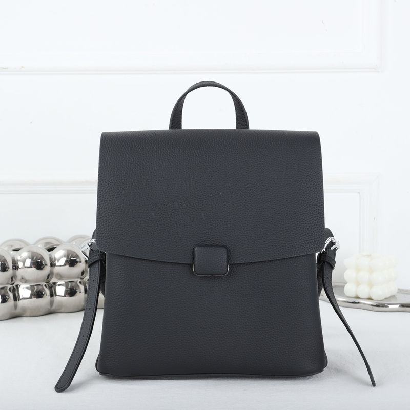 Kleiner, einfarbiger Rucack aus echtem Leder für Damen, modischer, lässiger Daypack, stylische Pendlertasche_voghion.com