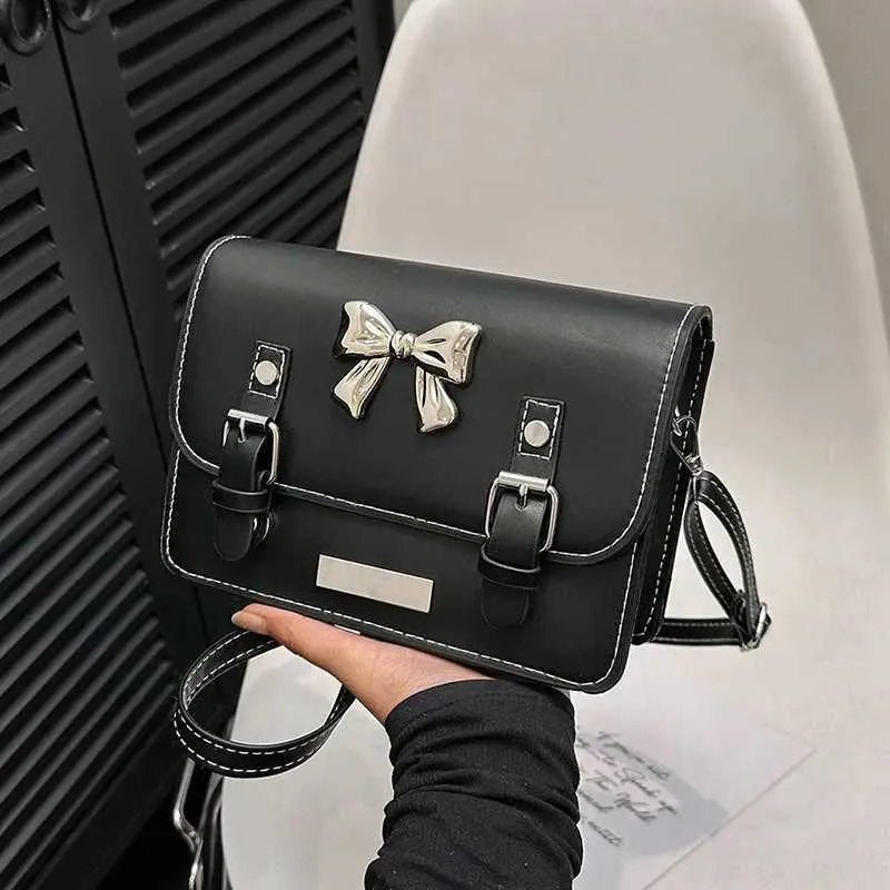 Kleine quadratische Tasche für Damen 2024 Neue Frühjahrs-/Sommermode süße Mädchenschleife personalisierte Pendel-Einzelschulter-Umhängetasche_voghion.com