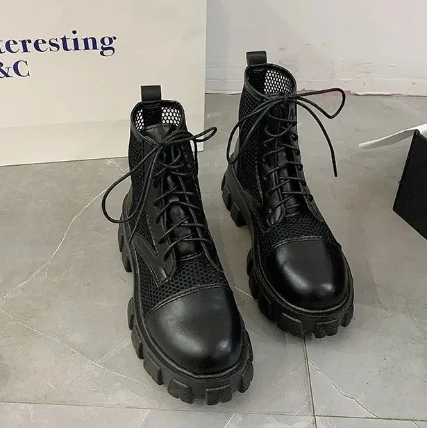 Booties Kurze Schuhe für Damen Punk Style Schwarze Biker Schnürschuhe Leder mit Schnürsenkeln Combat Damen Stiefeletten_voghion.com