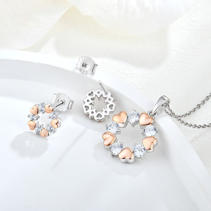 Conjunto de pendientes y collar corazón en oro rosa zirconia_voghion.com