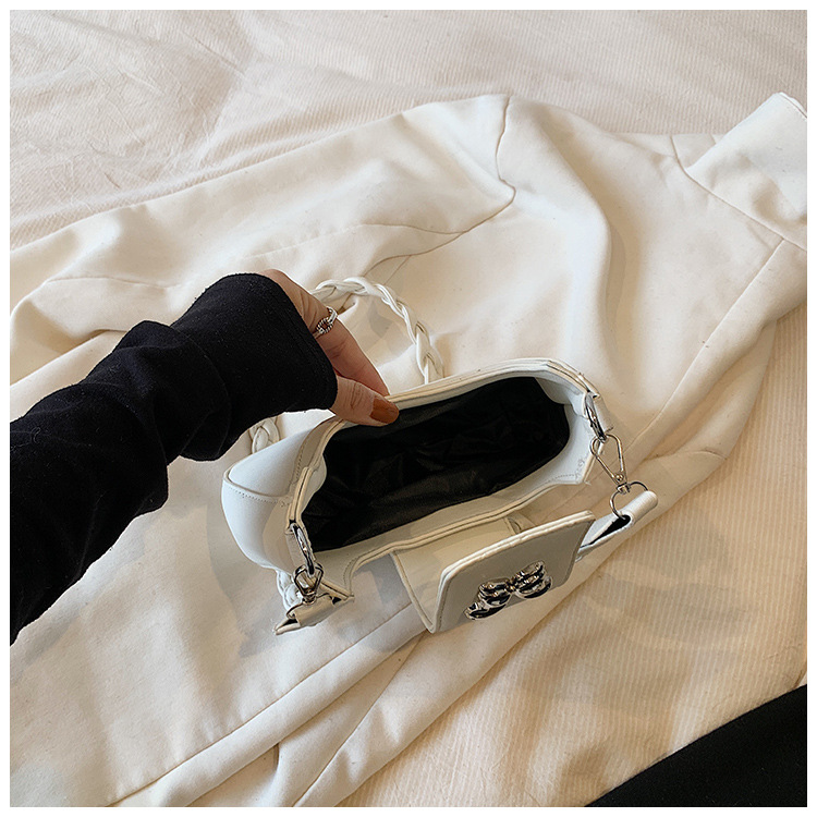 Populaire cette année pour les femmes en 2024, nouvelles boulettes décontractées, sac à bandoulière de style occidental version coréenne,_voghion.com