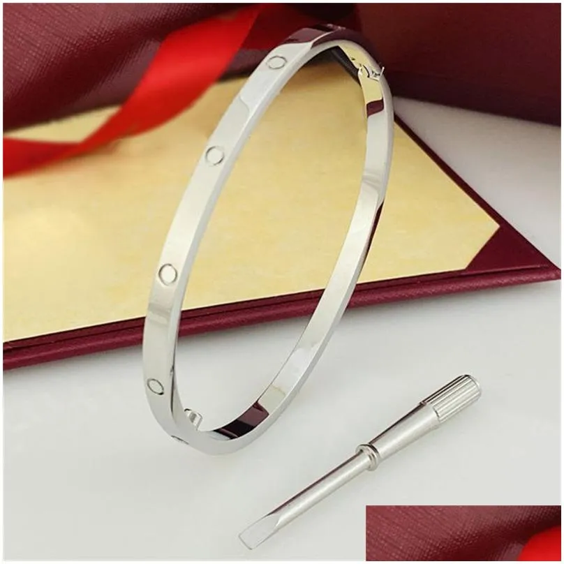 Braccialetto di alta qualità Cacciavite Amore Braccialetto Moda Unisex Braccialetto Polsino Acciaio Inossidabile Placcato Oro Gioielli Donna E_voghion.com