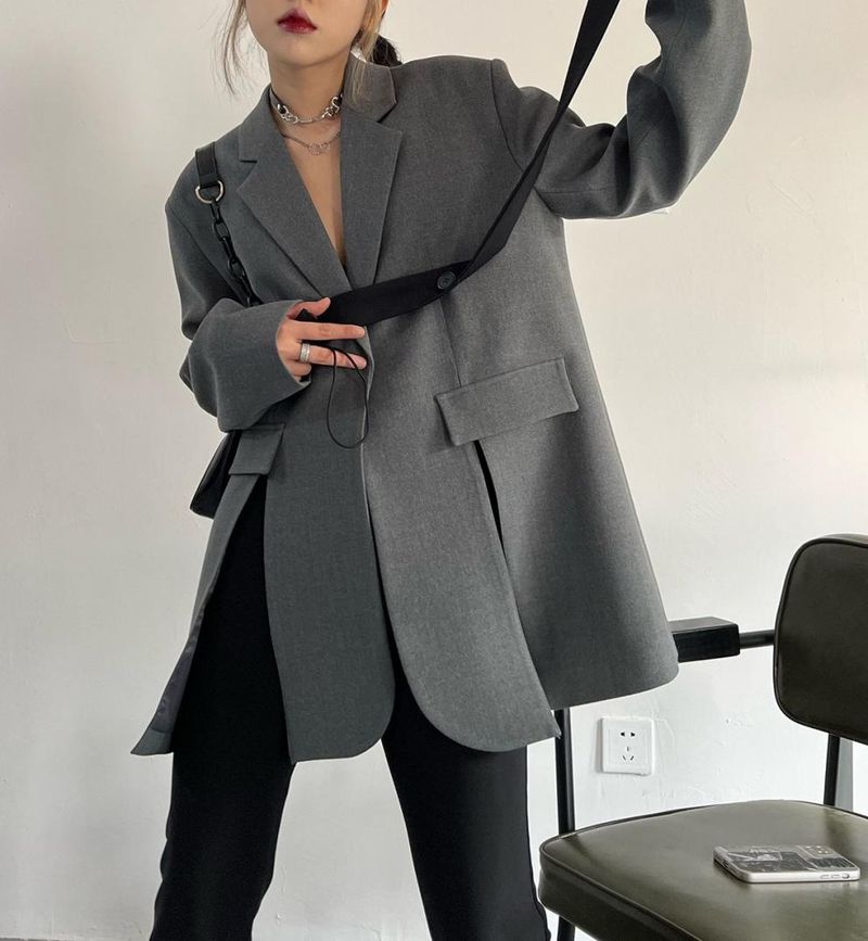 Damenbekleidung Temperament Persönlichkeit unregelmäßiger Schlitz Anzugjacke Herbst neuer Damentrend_voghion.com