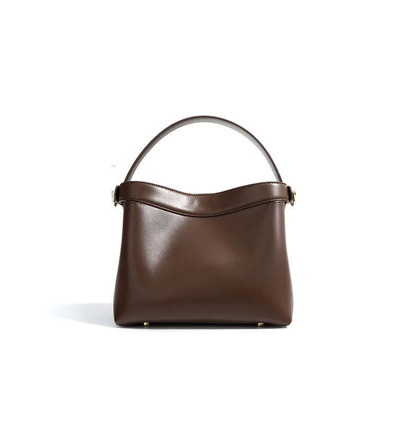 Retro schoudertas en tote bag voor dames met matte afwerking_voghion.com