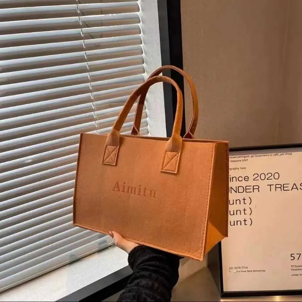Women's Solid Colour Felt Shoulder Bag Large Capacity Tote Bag_voghion.com