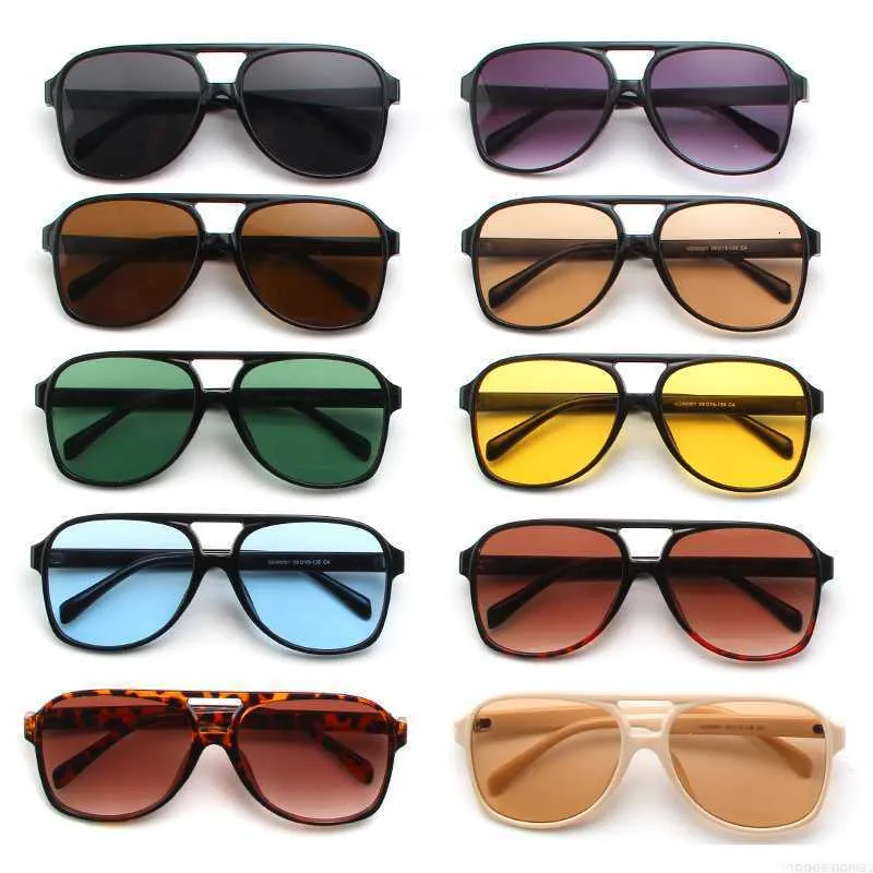 Design der quadratischen polarisierten Retro-Sonnenbrille für Damen und Herren im 70er-Jahre-Vintage-Stil mit Doppelsteg, Sonnenbrille GH71_voghion.com