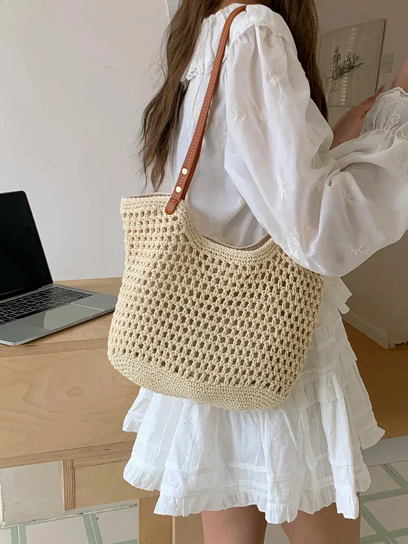 Sac à bandoulière de plage creux tissé grande capacité vacances portable affaires loisirs shopping simple joker haut sens_voghion.com