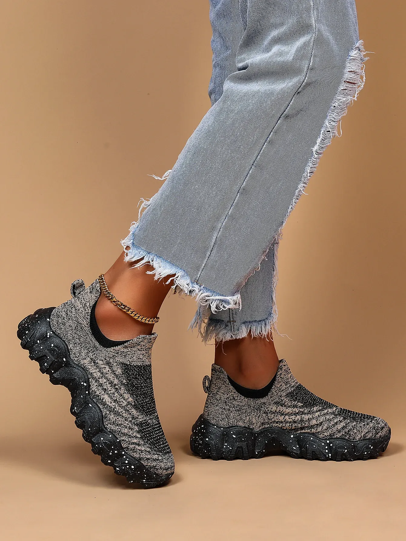 Scarpe da donna grandi dimensioni in rete traspirante Fly Weaving Platform Sole Sport Sneakers Baskets Femme Casual Slip on ato_voghion.com