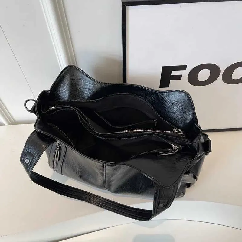 Sacs à bandoulière à compartiment intérieur souple 2024 de haute qualité aux couleurs contrastées pour femmes Mode Fermeture éclair Pu Femmes_voghion.com