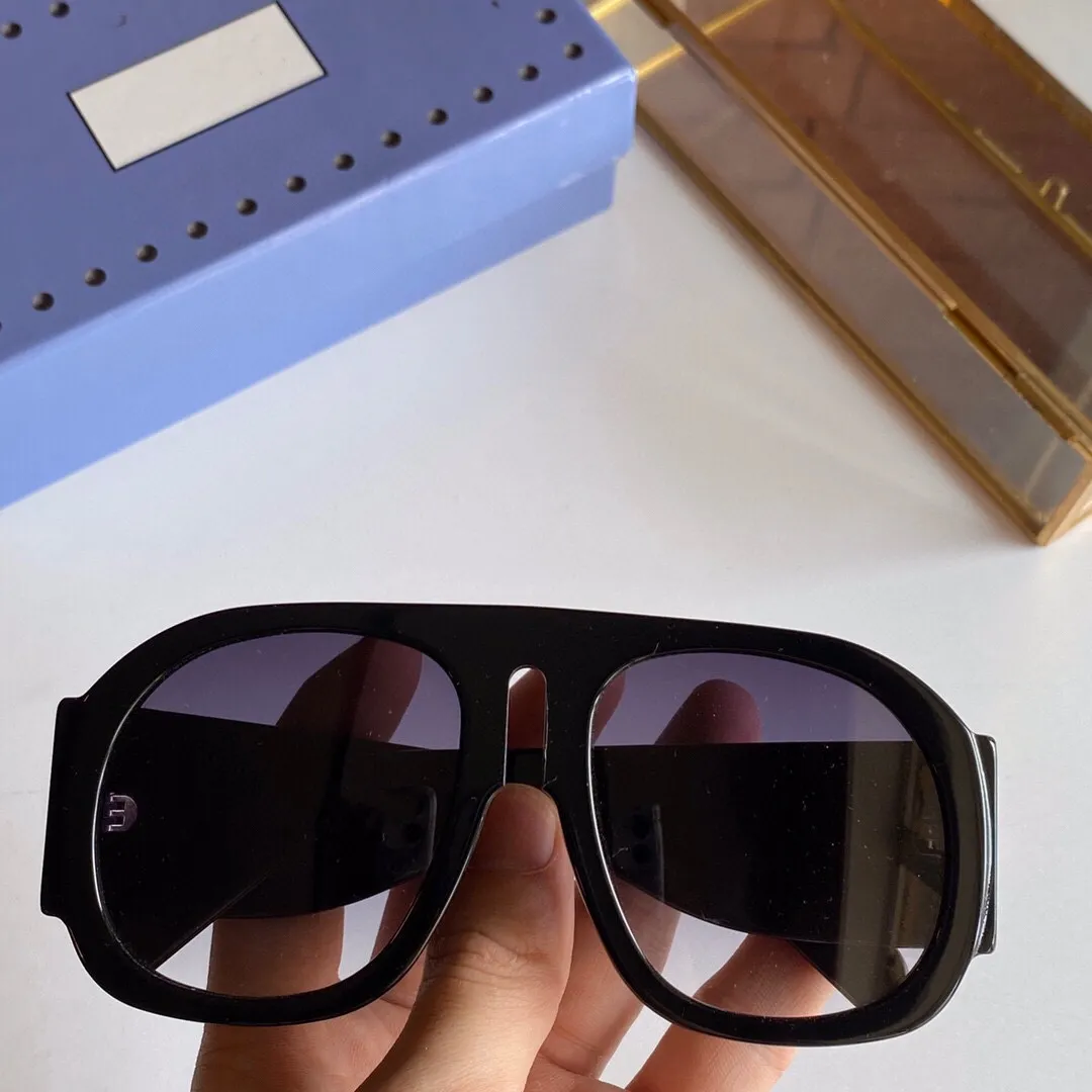 Luxury Men's Sunglasses Elegant Oval Designer Frame With Case_voghion.com