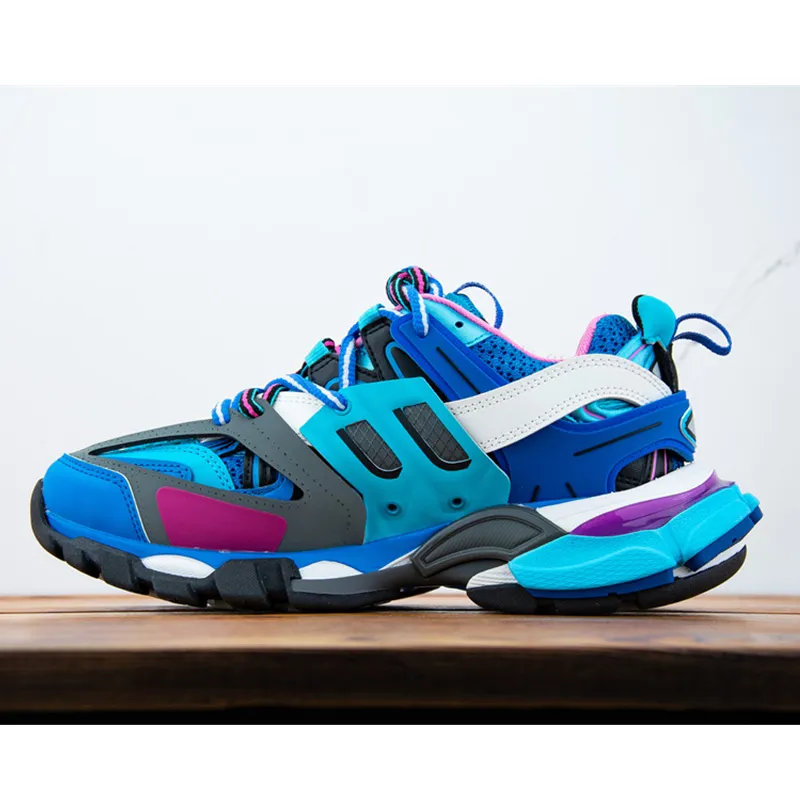Designer Donna Uomo Scarpe casual Track 3.0 Sneaker LED Sneaker in pelle di gomma illuminata Sneakers con plateau stampato in nylon da uomo_voghion.com