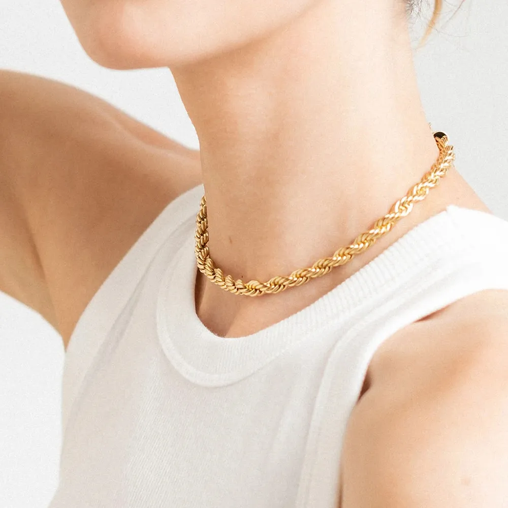 Gold Plated Rope Chain Necklace Versatile Unisex Fashion Accessory_voghion.com