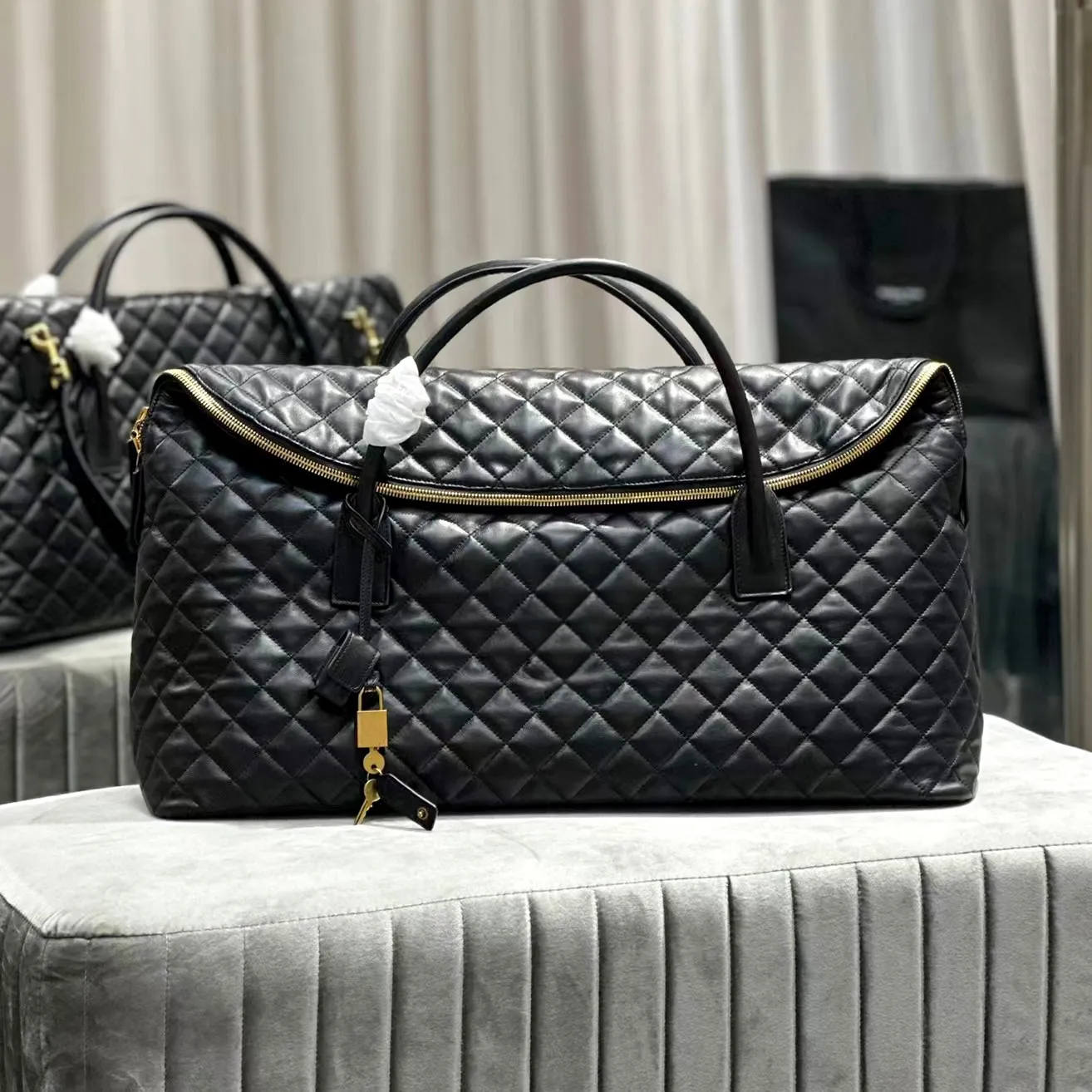Sacs à main - Sac fourre-tout élégant en cuir matelassé, grand format, inspiré du créateur, sac à bandoulière_voghion.com