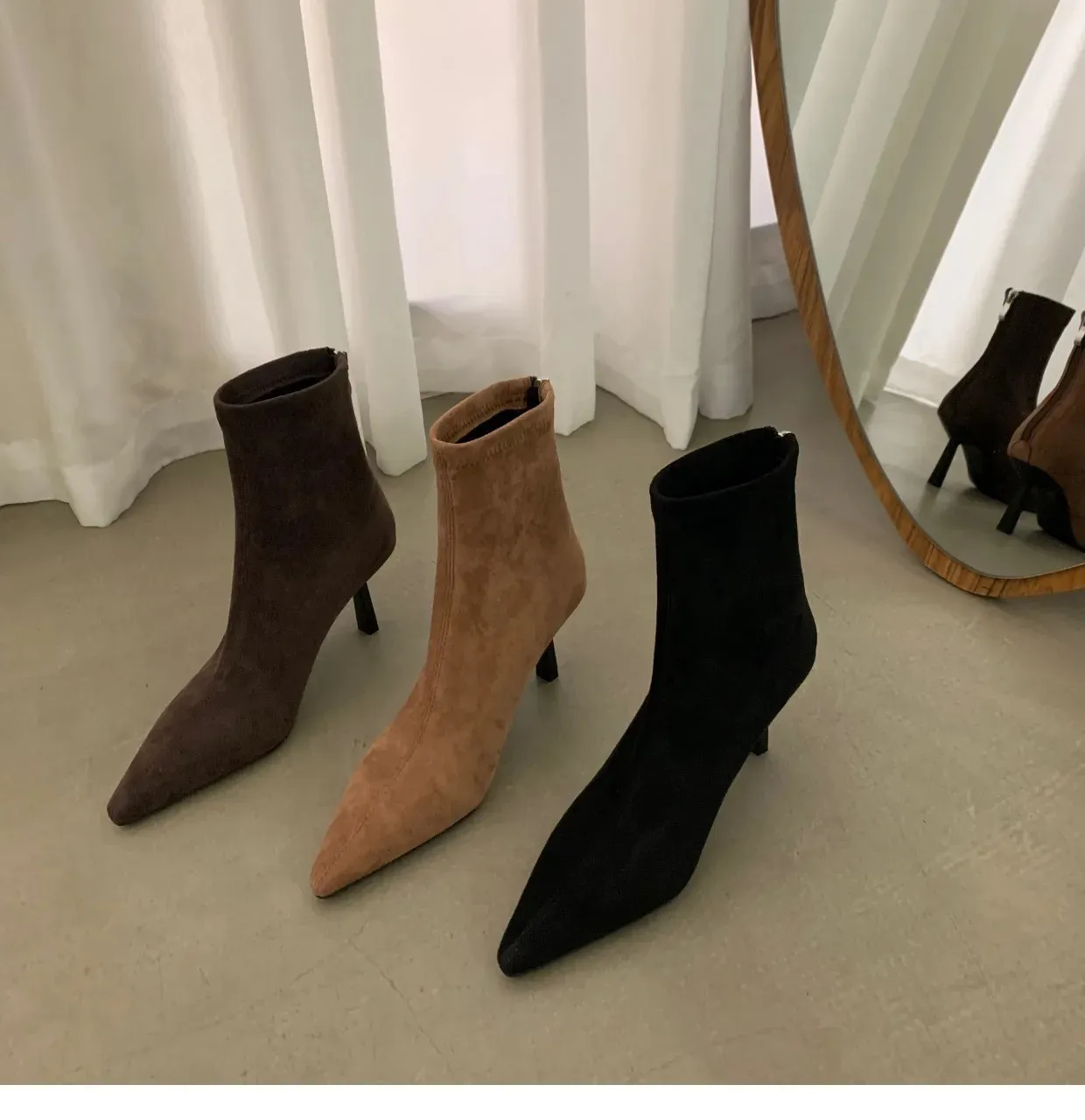 Winter womens mid-heel suede Womens with veet pointed ankle boots fashion boot high heel shoes 240629_voghion.com