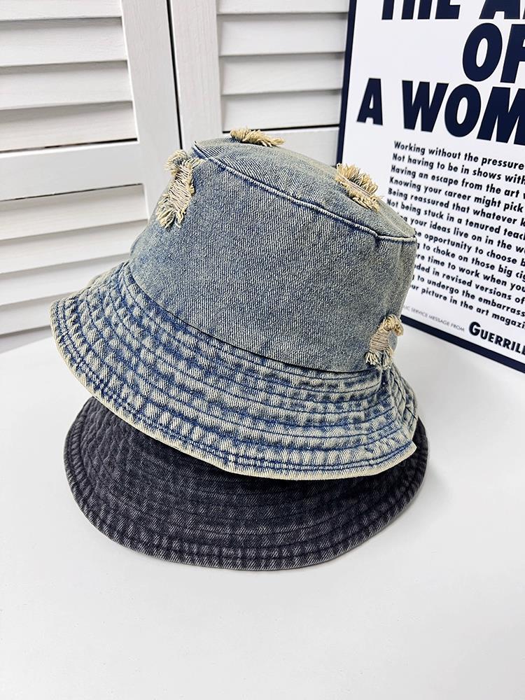 Trou cassé usé pêcheur en jean pour femme au printemps été, version coréenne polyvalente, montrant le visage, petit ombrage,