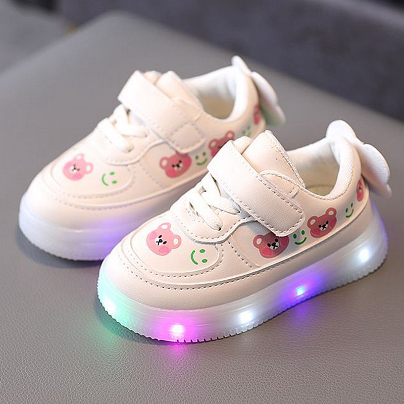 XUANMU enfants chaussures LED baskets éclairées pour garçons filles enfants chaussures de Sport rougeoyantes enfant en bas âge bébé semelle lumineuse chaussures décontractées X045B
