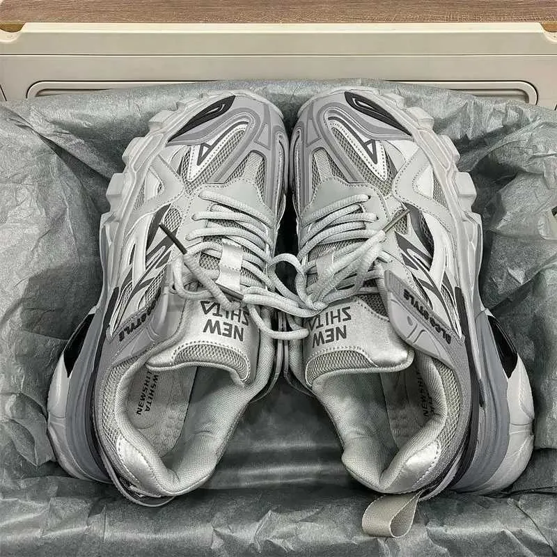 Size 41 42 Womens Casual Sports Men Stylish Brand Design Ladies Chunky Sneakers Thick Sole Tennis Shoes 43 44 Big_voghion.com