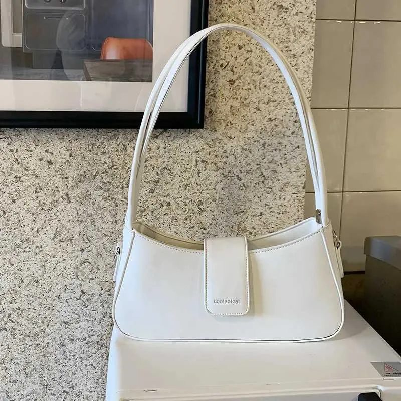 Fashion Shoulder Axillary Solid Color Niche Black Small Square Bag Leisure Versatile Lady Commuter Bags Crossbody_voghion.com