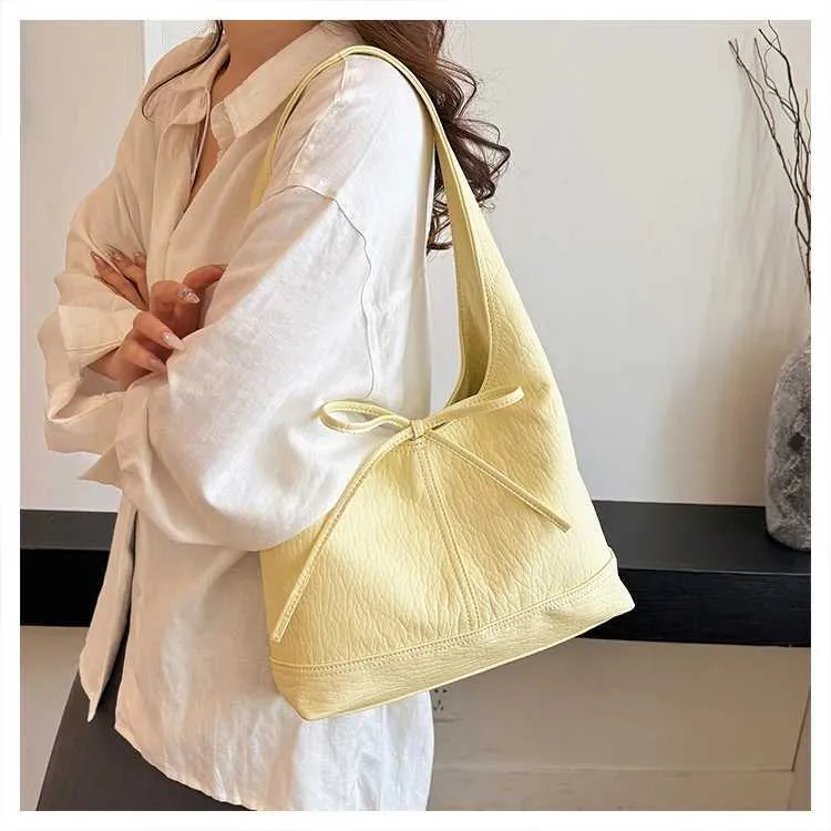Sac à main en cuir PU solide et décontracté pour femme, sacoche à bandoulière polyvalente pour les déplacements quotidiens, grande capacité, sous les bras_voghion.com