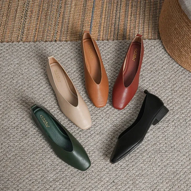 Frau Frühling Casual Square Toe Low Soft Soles Lolita Flats Ballerina Rot Weibliche Elegante Französisch Retro Schnalle Mary Janes_voghion.com