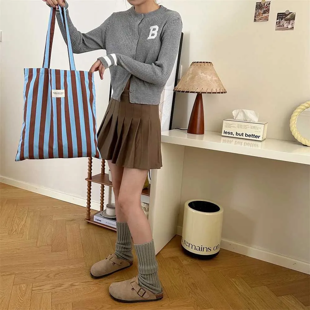 Vintage gestreifte warme Leinwand große Kapazität tägliche Einkaufstasche lässig tragbare Damen Reisehandtasche Y241109_voghion.com