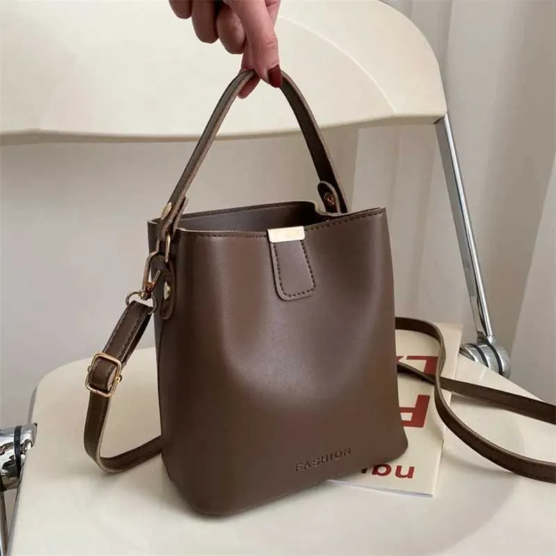 Elegant Black Pu Leather Shoulder Bag Messenger Handbag For Women_voghion.com