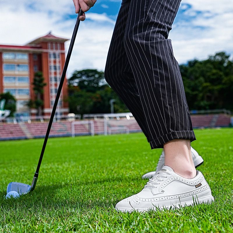 Baskets de golf décontractées de grande taille de style britannique, chaussures légères et portables pour hommes_voghion.com