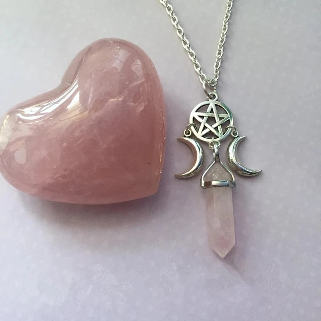 Collier de lune pentacle à pointe de cristal triple déesse, pendentif en pierre de lune, collier de sorcellerie Wiccan, bijoux créatifs pour femmes_voghion.com
