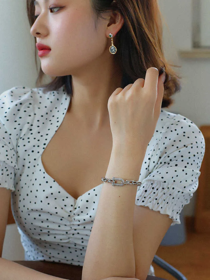 Bracelets à breloques, marque célèbre, vente en gros, boucles d'oreilles en pièces de monnaie Athéna de la Grèce antique, plaqué argent, mode européenne et américaine_voghion.com