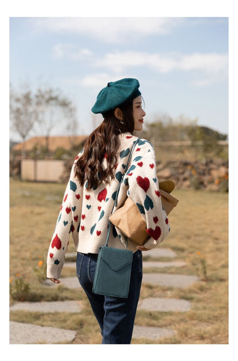 Love soft sticky sweater women in autumn winter, loose and versatile for short knit top, stylish new style_voghion.com