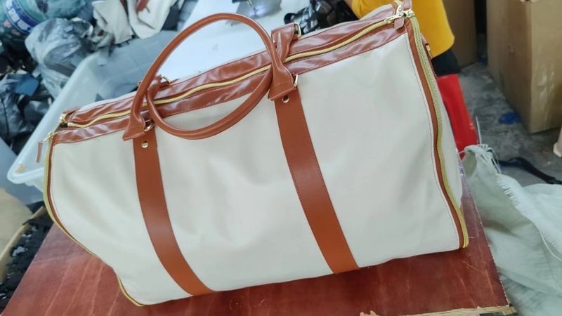 Praktische Kleidung, große Reisetasche aus PU-Leder, Gepäcktasche, modische Reisehandtasche für Damen_voghion.com