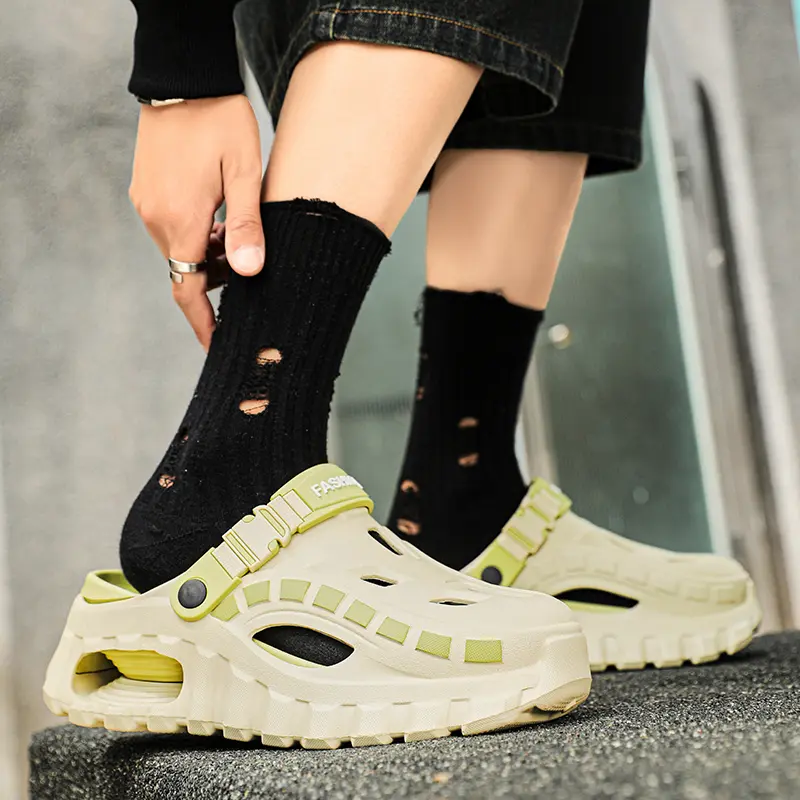 Men's Breathable Hole Sandals For Men Lightweight Beach Slippers_voghion.com