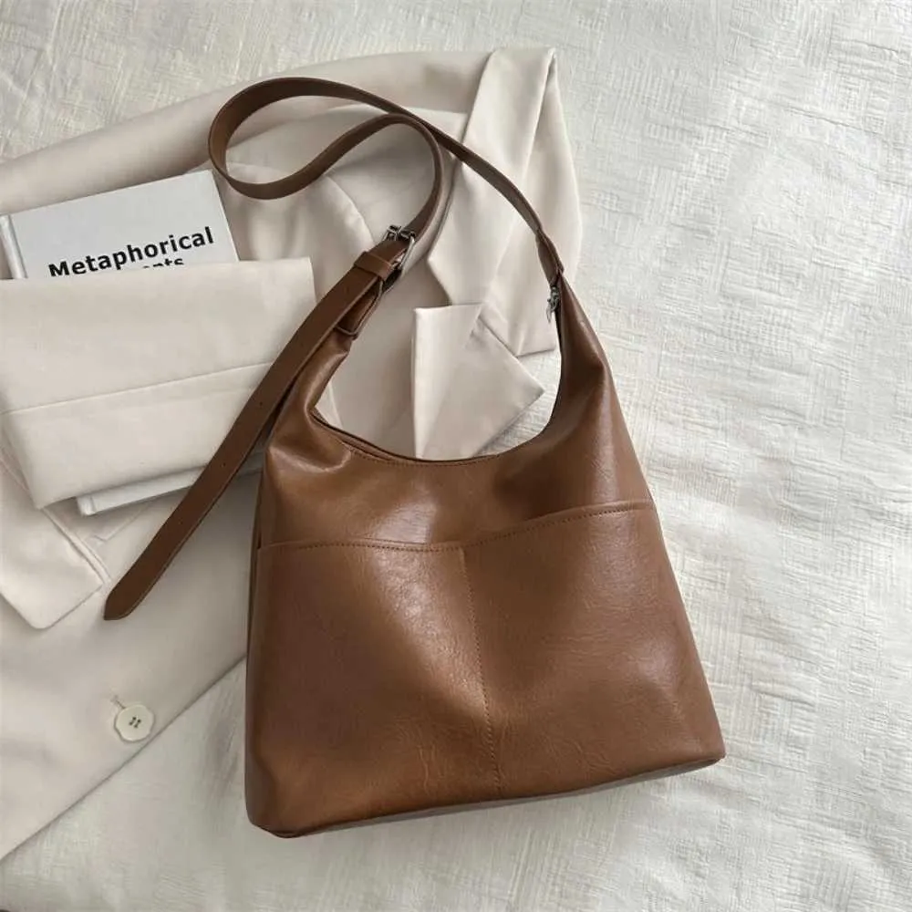 Large Women's Shoulder Bag Stylish Pu Daily Work Handbag_voghion.com