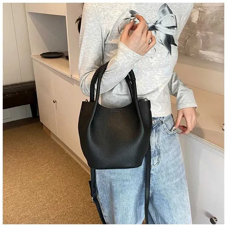 Einfache, solide Eimer-Handtaschen für Frauen, große Kapazität, lässige Pendler-Verbundtaschen, vielseitige Umhängetaschen für Frauen_voghion.com