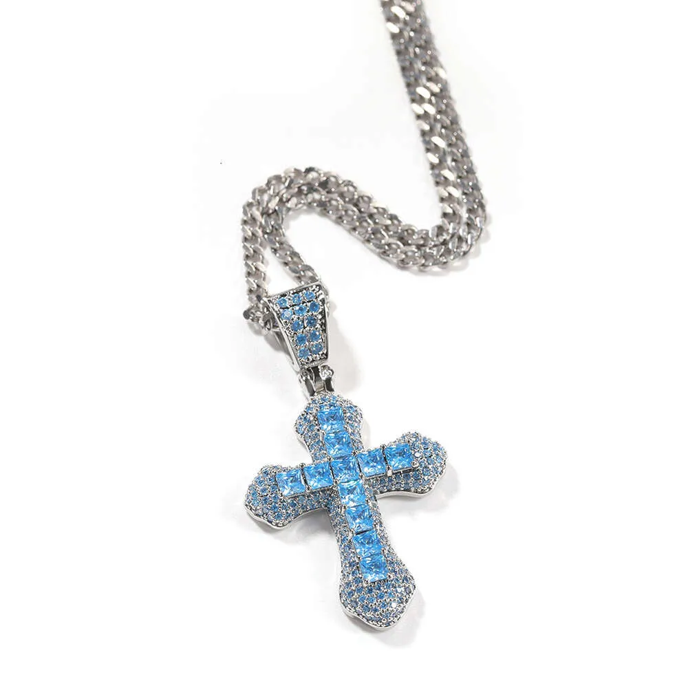 Nuova collana con croce blu Hip Hop con diamanti e versatile maglione in argento Sterling con ciondolo a catena cubana intrecciata_voghion.com