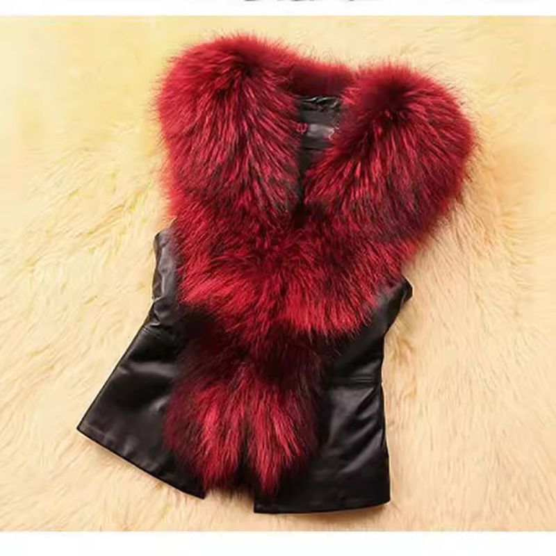 Kleeder Hierscht a Wanter Damen Waschbierkragenjacket Kuerz Slim Fit Pelzweste_voghion.com