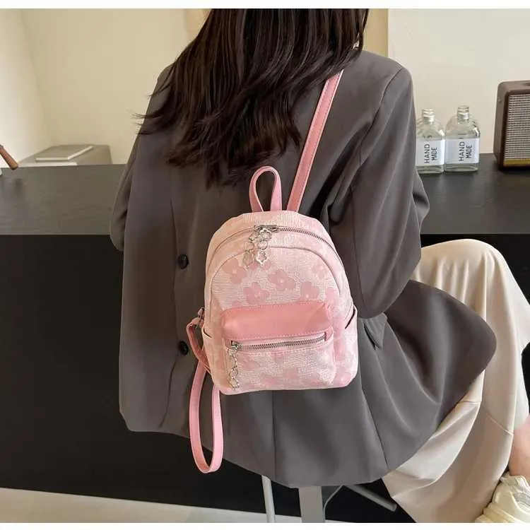 Kleiner Damen Blumen Mini Rucksack Für Freizeit Und Alltag_voghion.com
