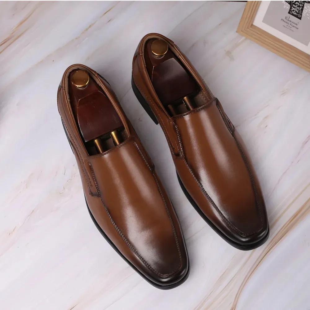 Vestidos clássicos de couro para negócios, elegantes e formais, sapatos Oxford para casamento e escritório, masculinos 240930_voghion.com