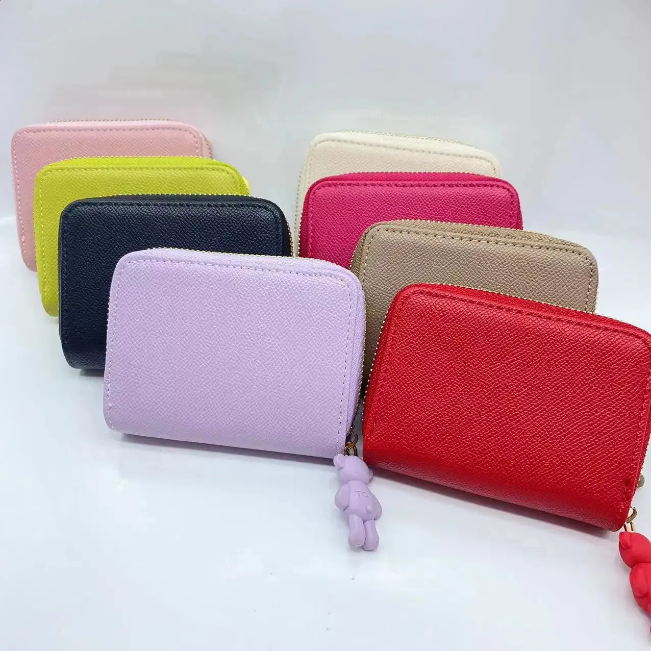 2024 European American Exquisite Ladies Flip Short Wallet Simple Elegant Coin Purse Must-Have Bag for Friends and F_voghion.com
