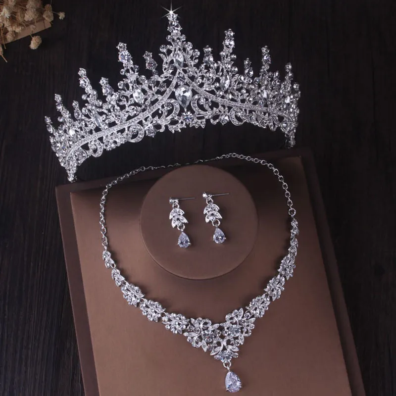 Bijoux pour cheveux Itacazzo Ensemble de coiffures de mariée Couronne Collier Boucles d'oreilles Diadèmes de mode en quatre pièces Convient pour le mariage des femmes_voghion.com