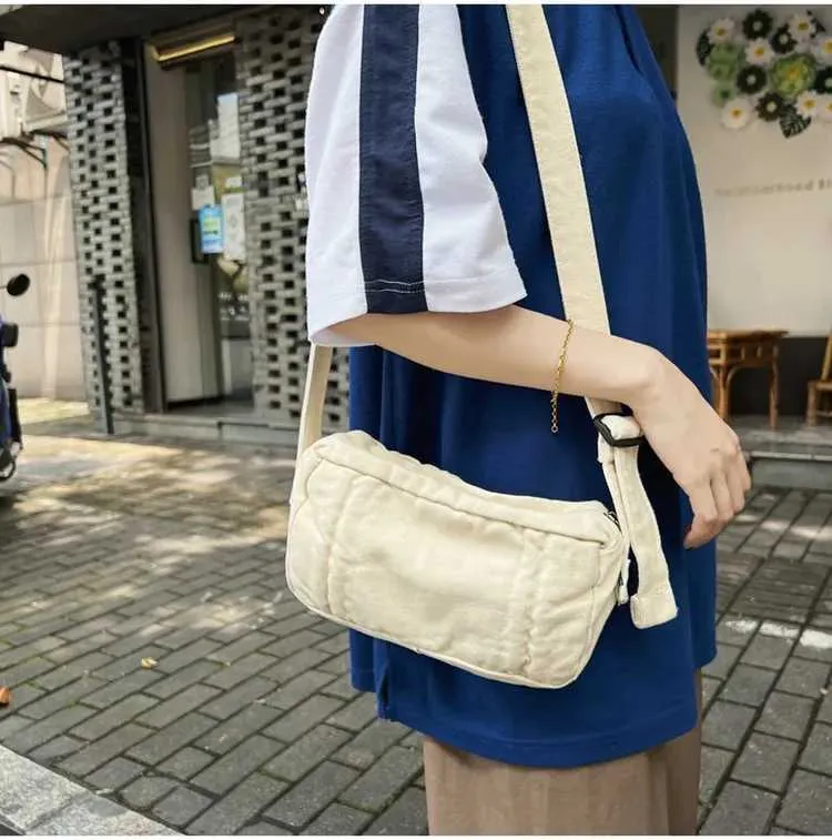 Weibliche 90er Jahre Y2K Canvas Textil Mini Square Umhängetasche für Telefon 2024 stilvolle kleine Größe Stoff Tasche Seite SG Beutel_voghion.com